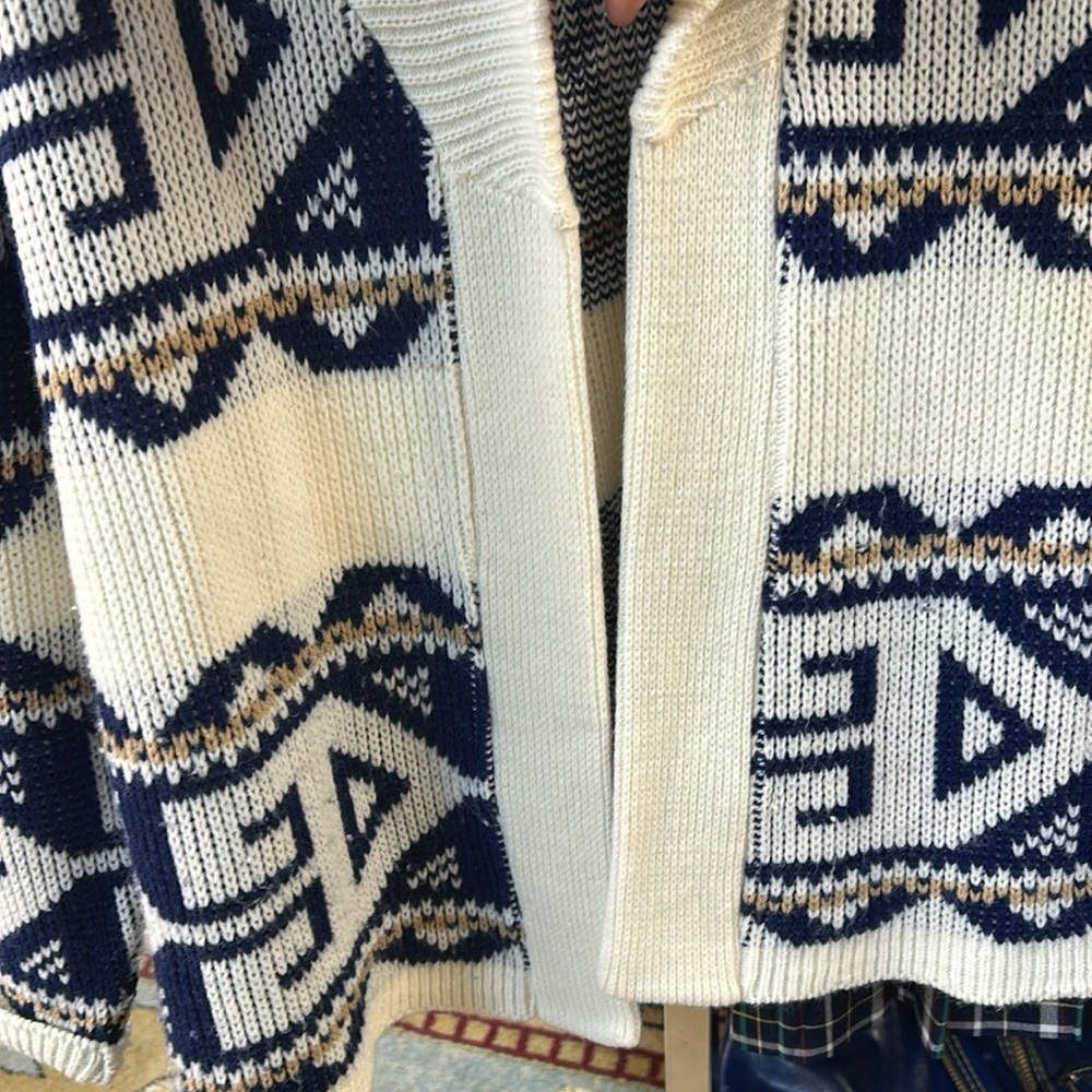 Vintage Cardigan Sweater - Picture 5 of 5
